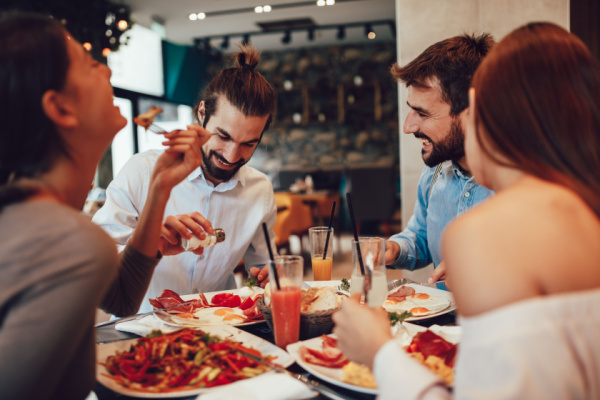 Illustration de l'article Titres-restaurant : relèvement de la limite d’exonération de cotisations pour 2023